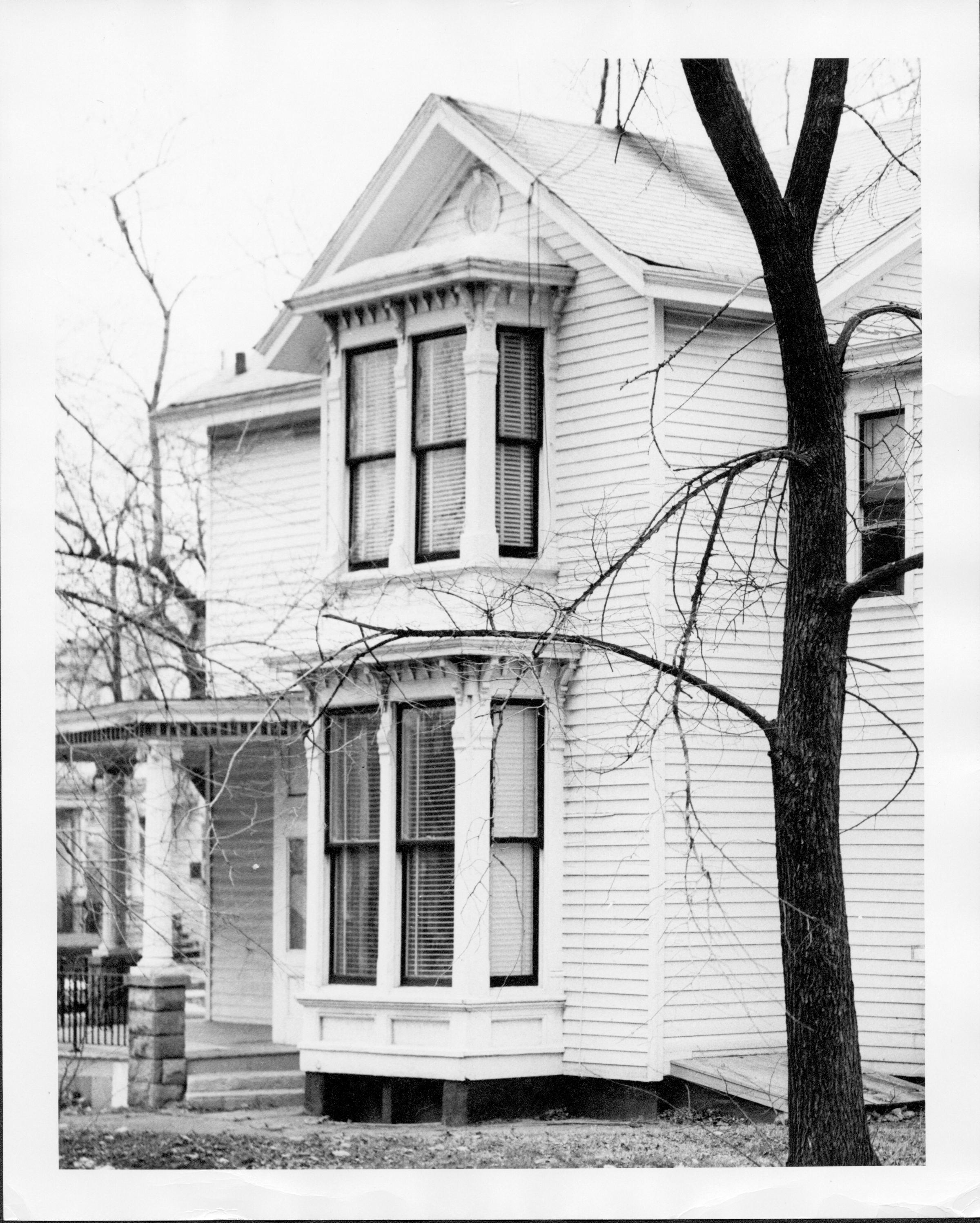 NA Robinson House