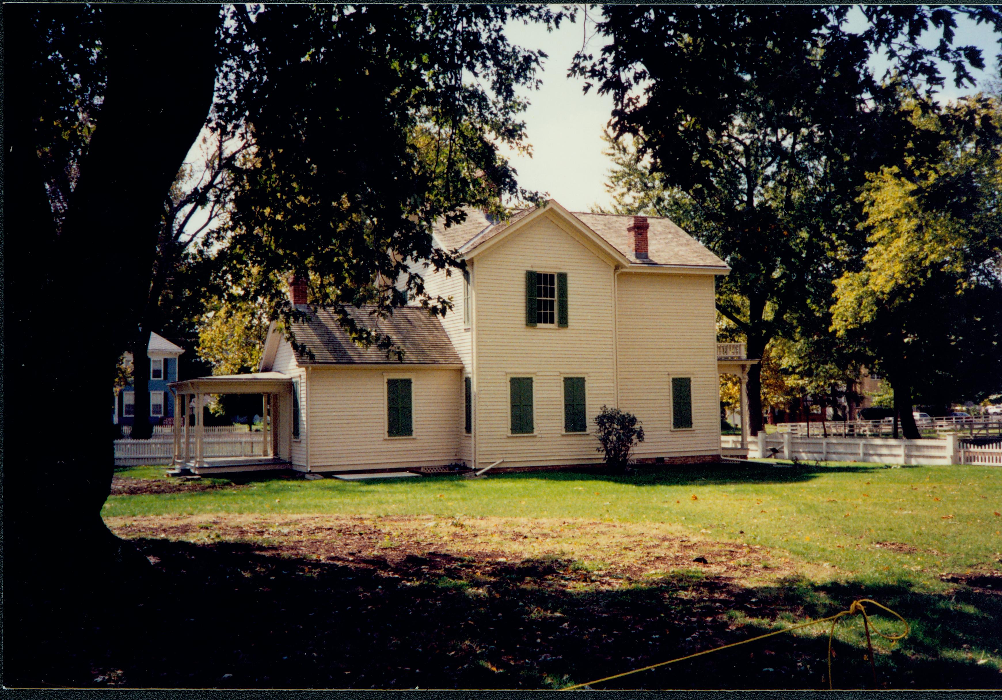 NA Robinson House