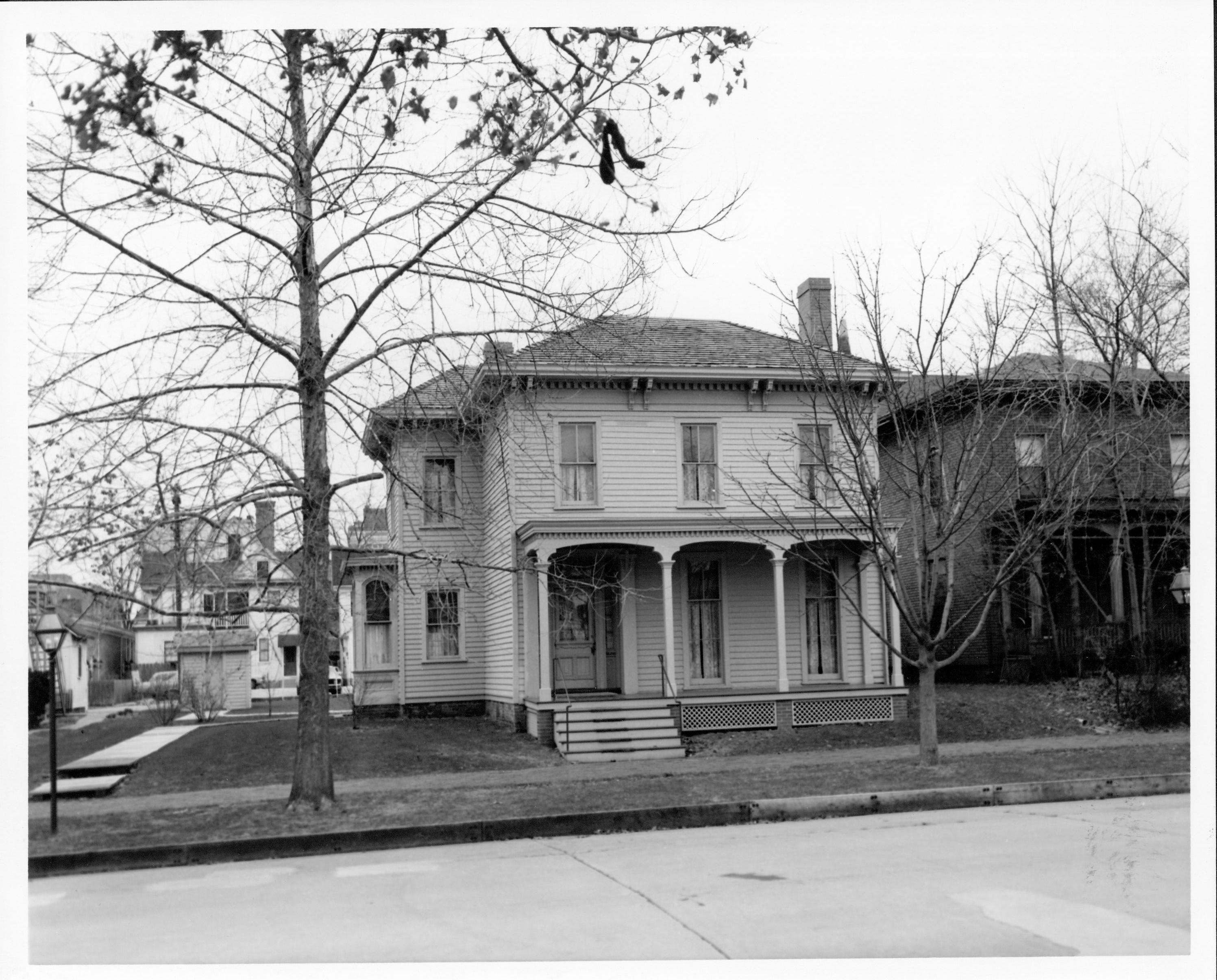 Lyons House Neg#3, Class#342 Lyon House