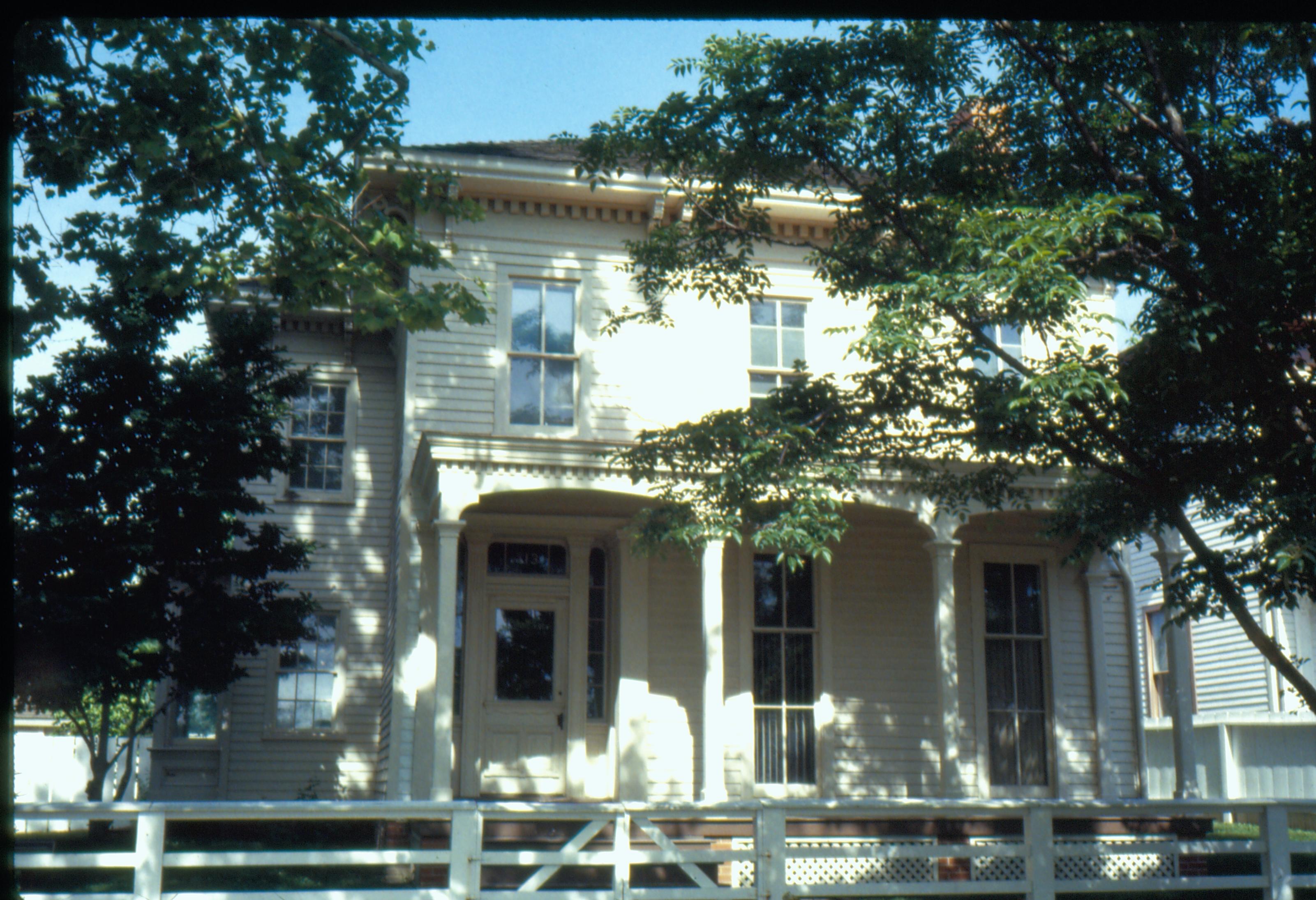 NA Lyon House