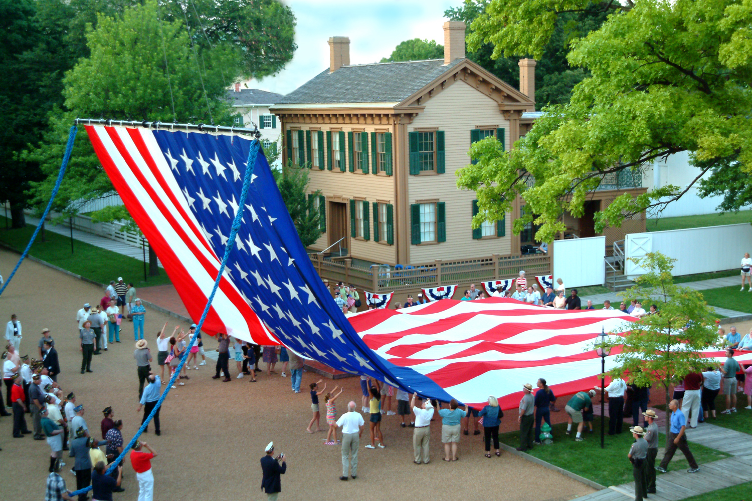 NA Lincoln Home NHS- National Flag Exhibit Honor Our Flag, Owens CD exhibit, National Flag