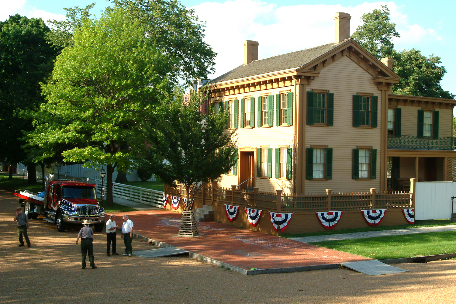 NA Lincoln Home NHS- National Flag Exhibit Honor Our Flag, Owens CD exhibit, National Flag