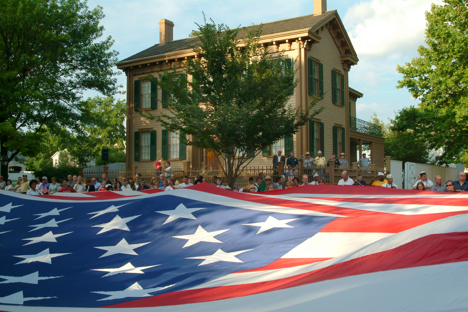 NA Lincoln Home NHS- National Flag Exhibit Honor Our Flag, Owens CD exhibit, National Flag