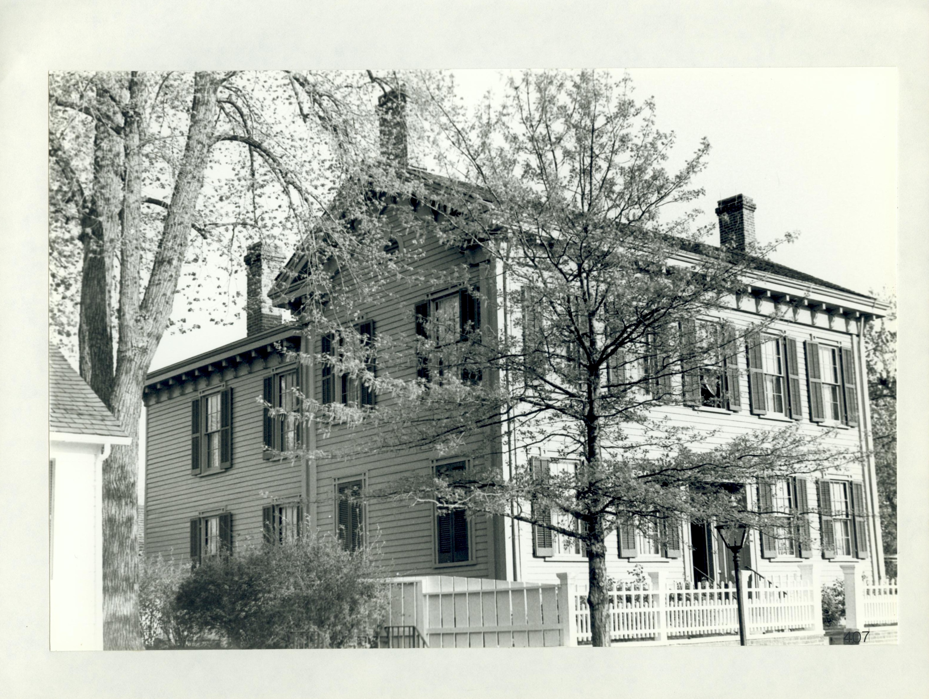 View from West-Northwest northwest, Lincoln, Home