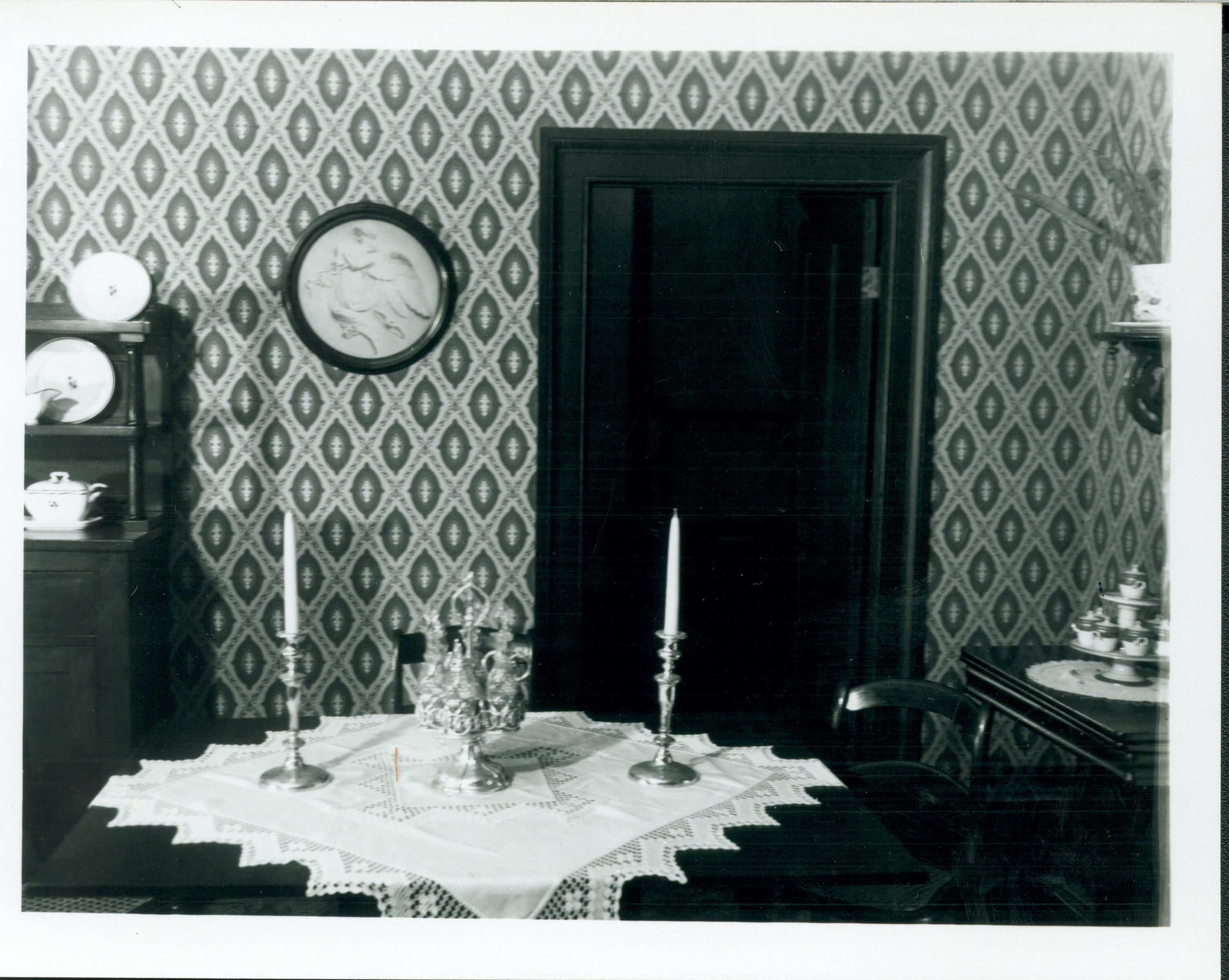 NA Dining Room, Negative # 68, See Classification # 310 Lincoln, home, Dining Room, furnishings