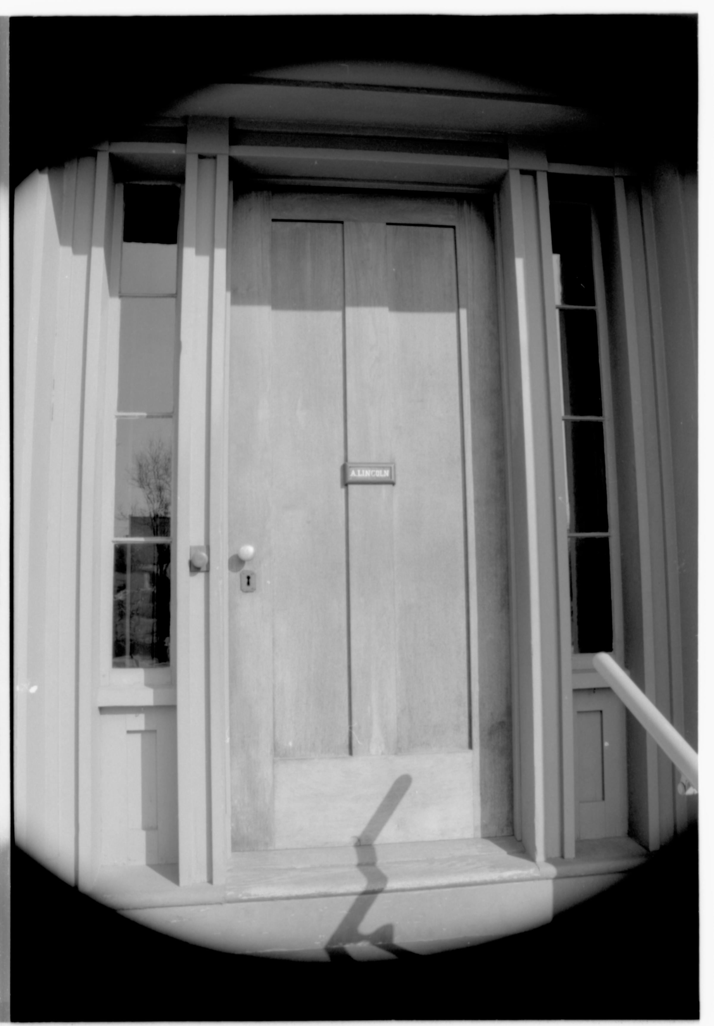 NA details Lincoln, home, details, front door