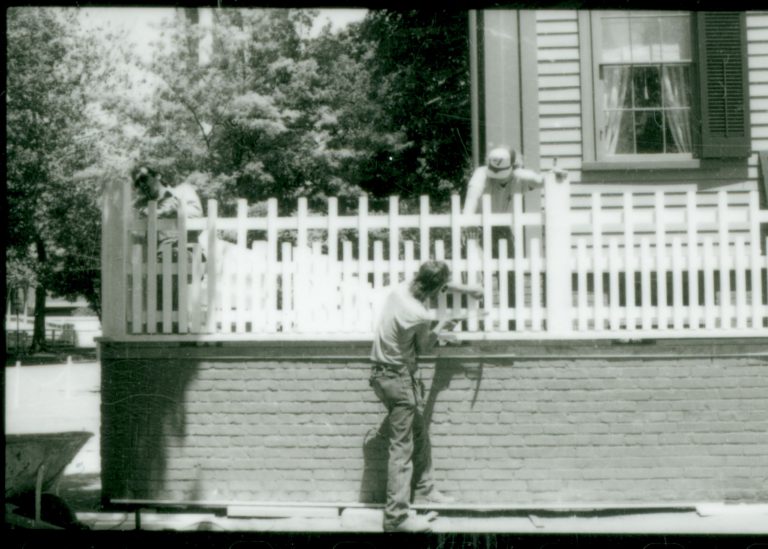 NA Restoration, Lincoln, home, fence, front