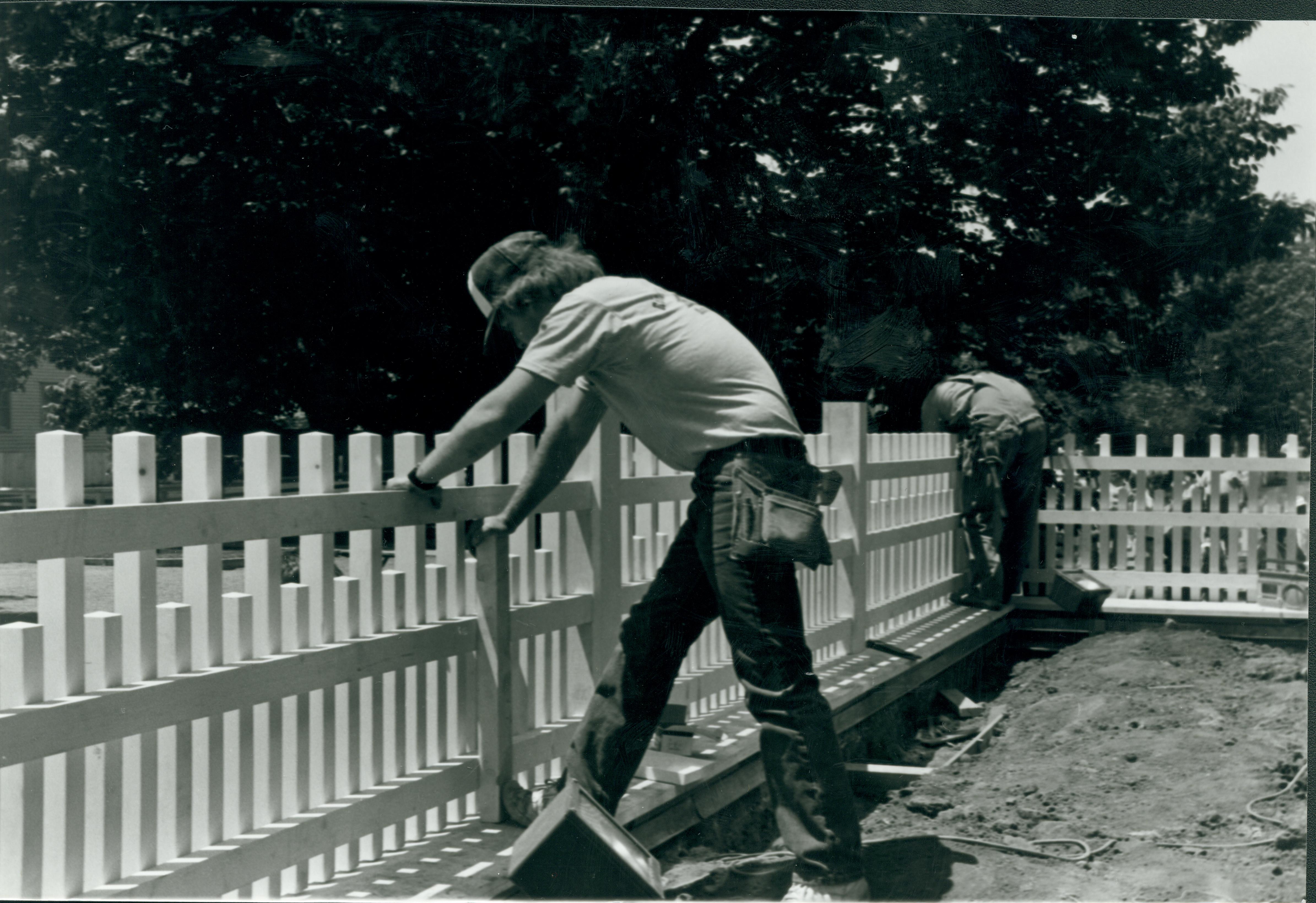 NA Restoration, Lincoln, home, fence, front