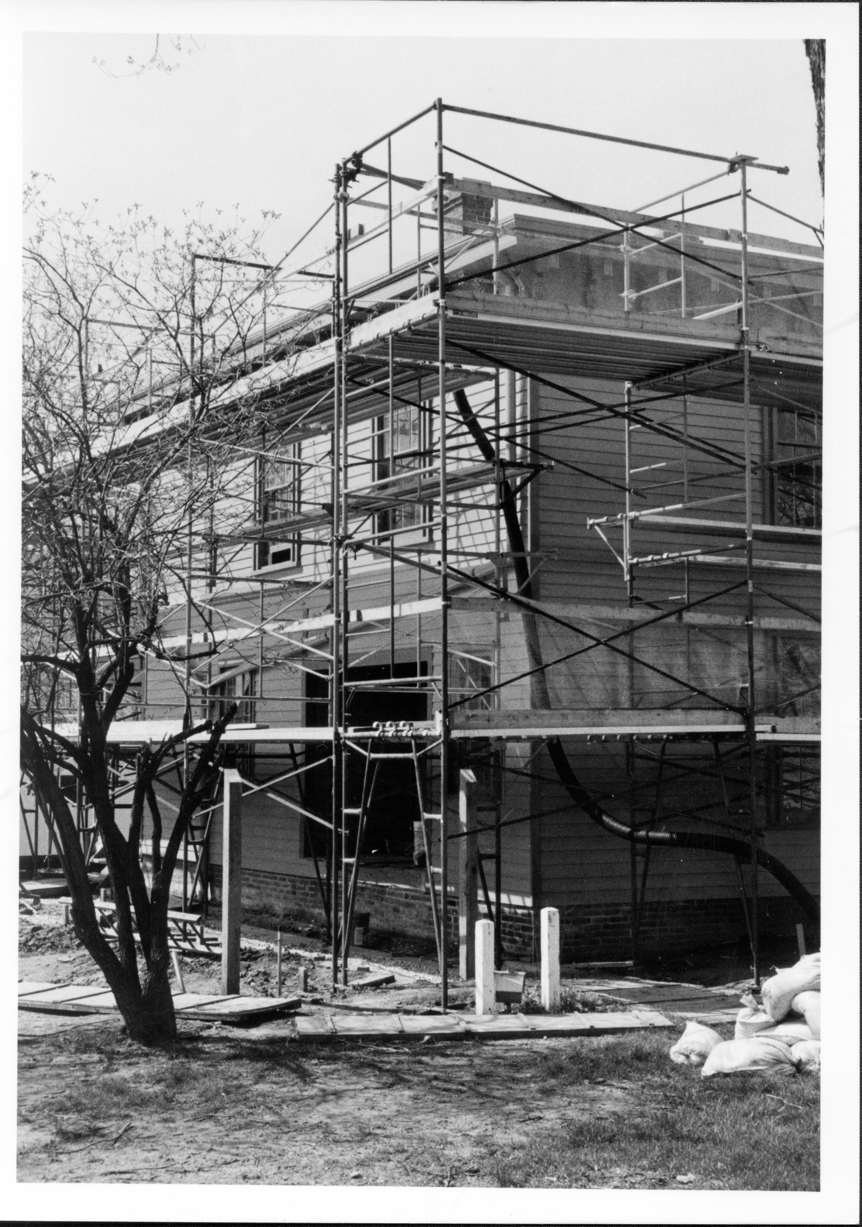 NA Lincoln, Home, Restoration, scaffolding