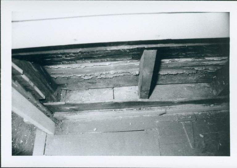 NA Lincoln, Home, Restoration, wall