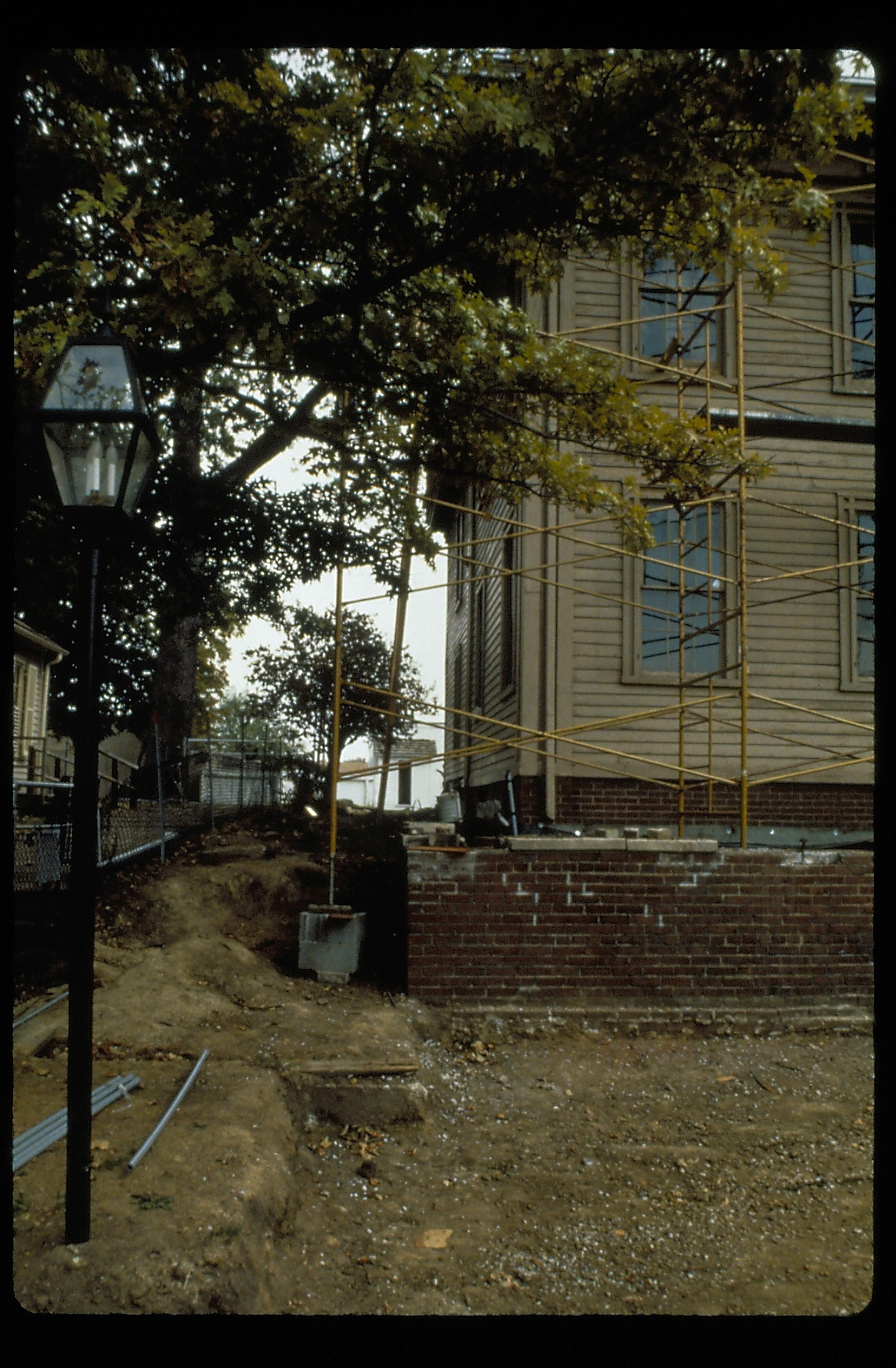 NA slide sleeve (Lincoln Home Restoration - Duplicates) Lincoln, Home, Restoration, scaffolding
