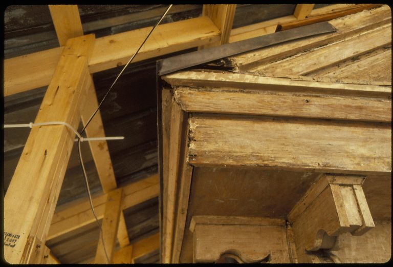 NA slide sleeve (Archives-Lincoln Home Restoration) Lincoln, Home, Restoration, Scaffolding