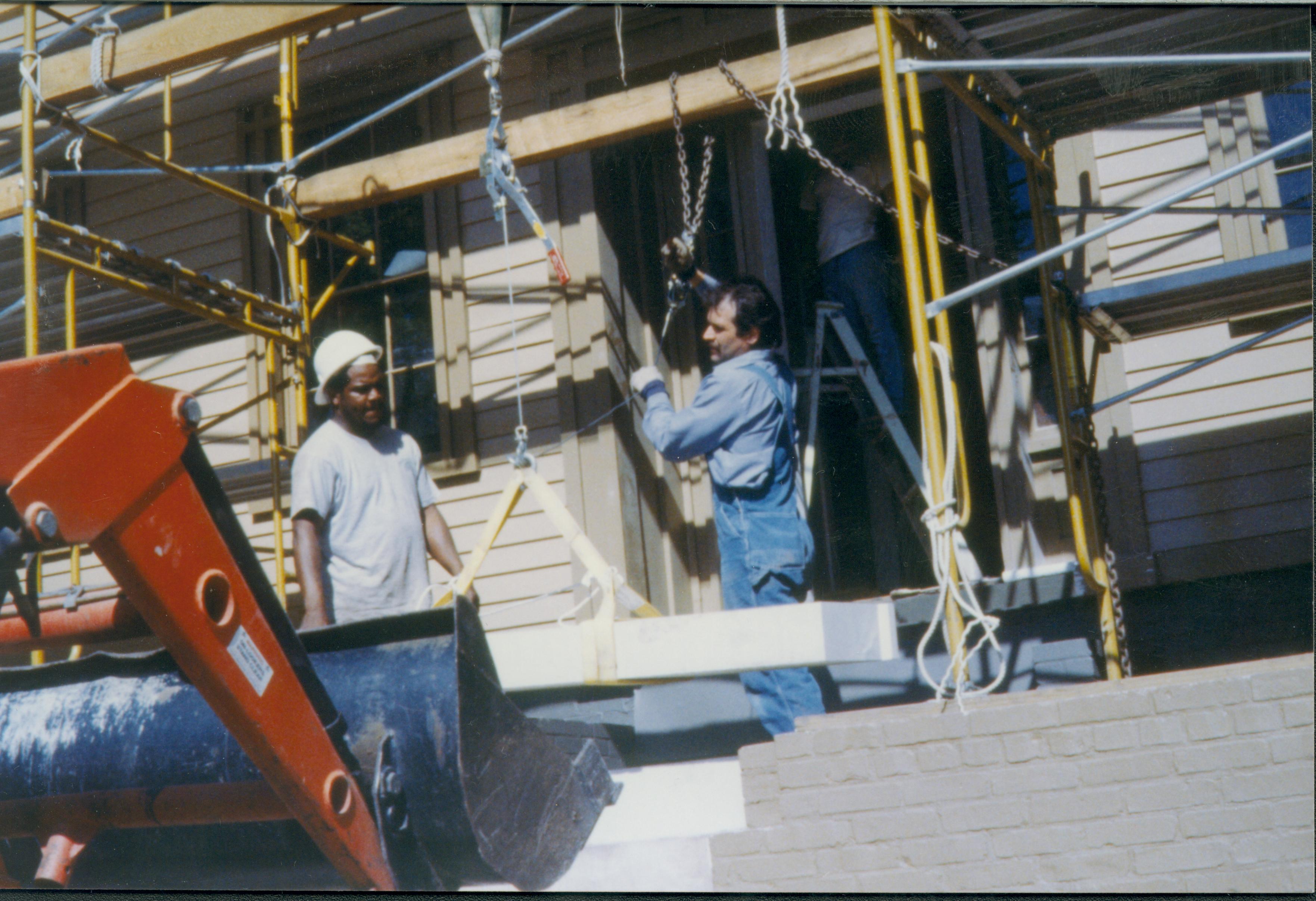 NA Lincoln, Home, Restoration, Scaffolding, Workers