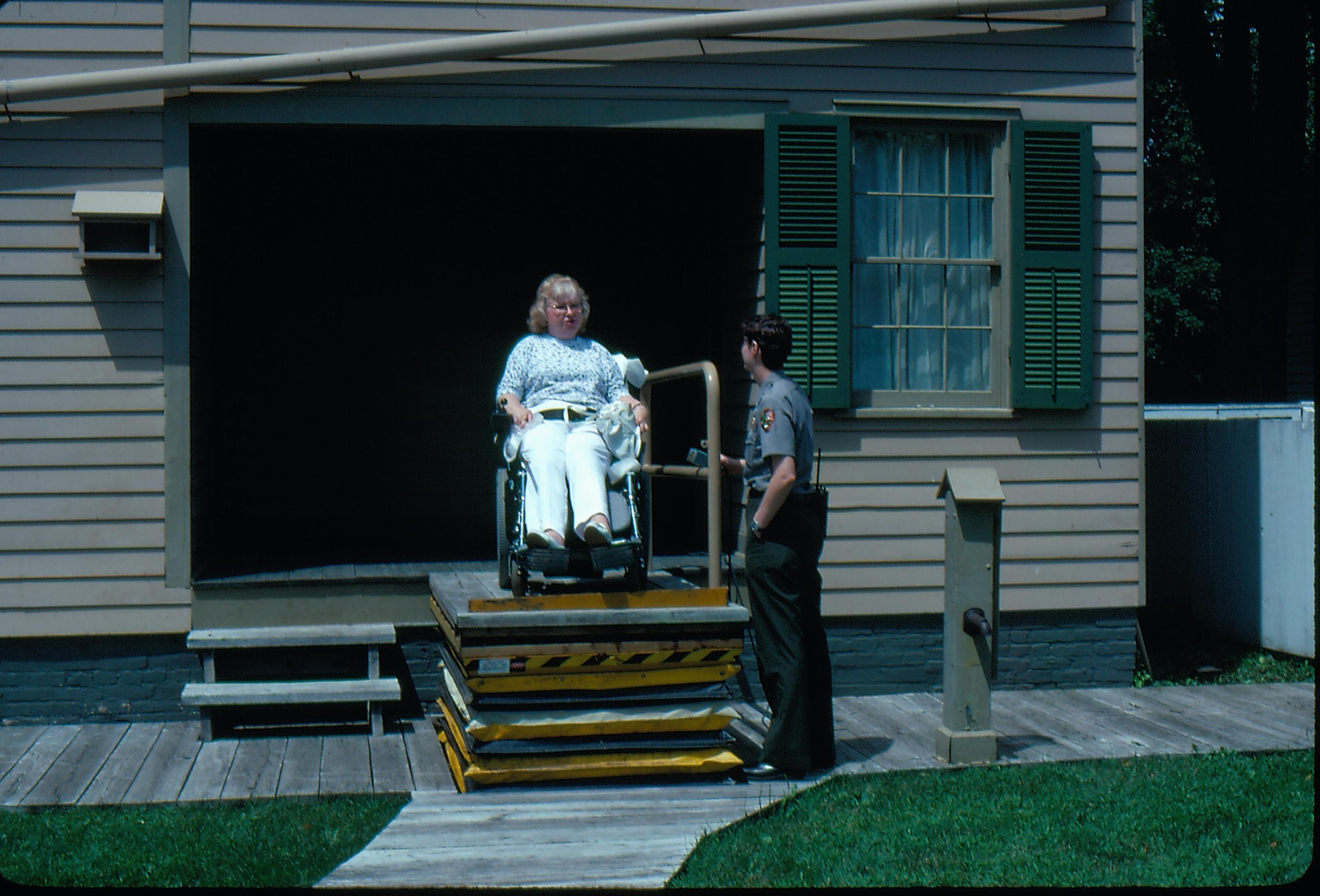 NA File Folder: Frame #26 Lincoln, Home, Handicap Lift