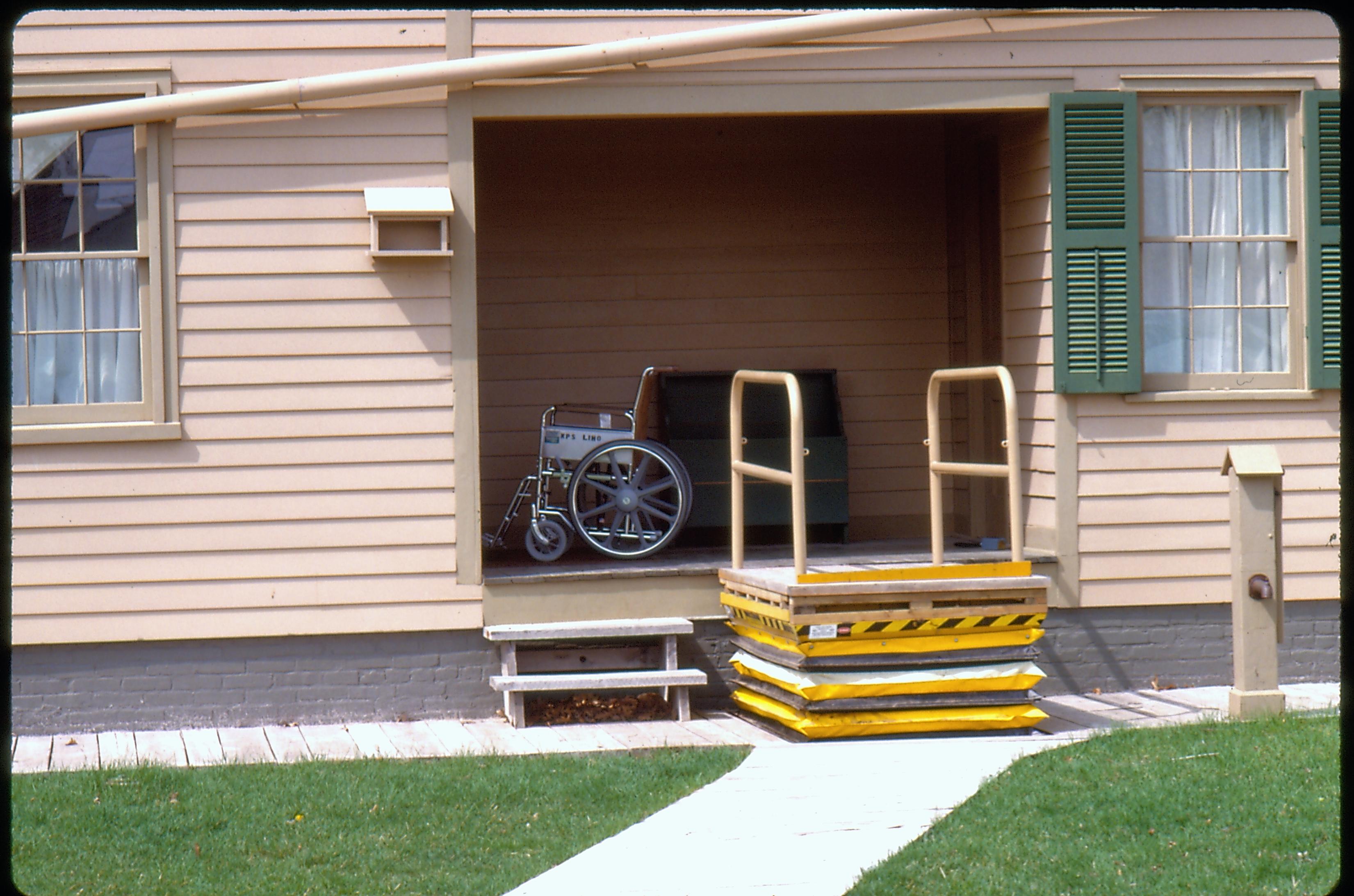 NA File Folder: Frame #27 Lincoln, Home, Handicap Lift, Wheelchair