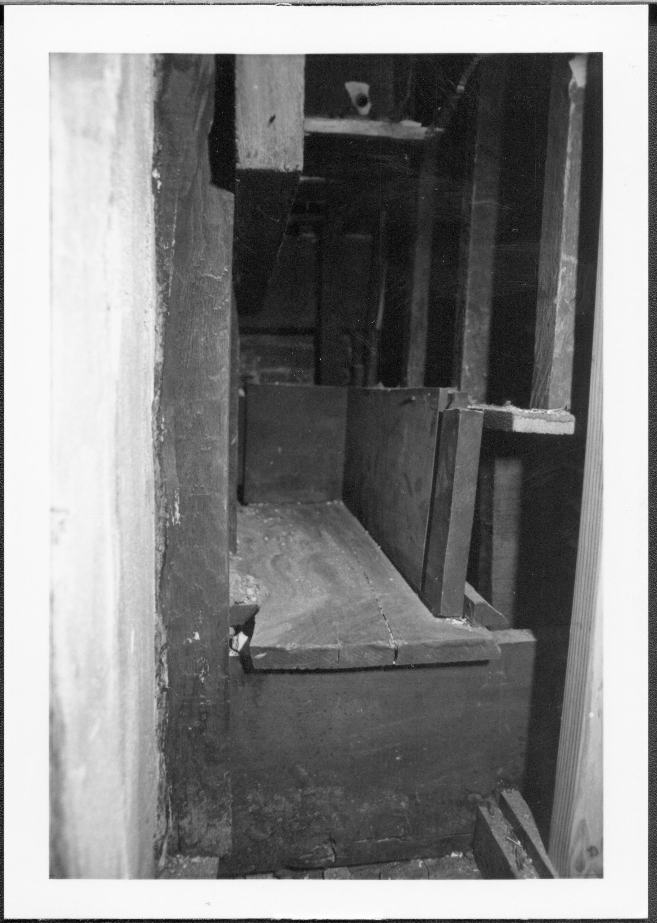 NA Lincoln Home NHS, investigation of front stairway, HS-01 investigation, front stairs