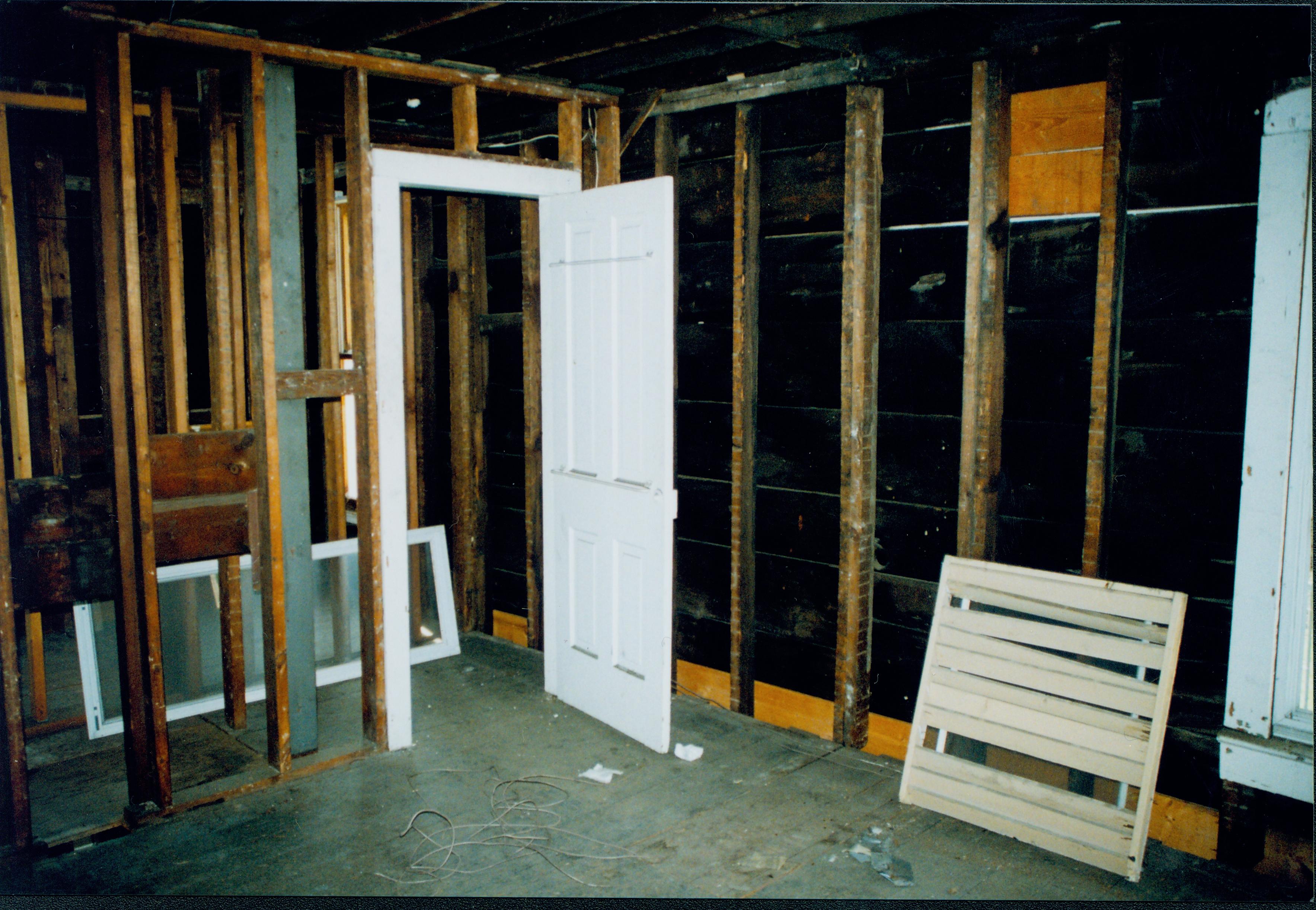 NA 11; 1999-7 Morse House, Interior