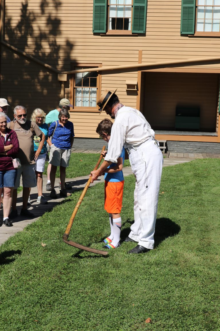 Fritz Klein (Mr. Lincoln), providing visitors with an idea of what life was like in the area in the 1860s.